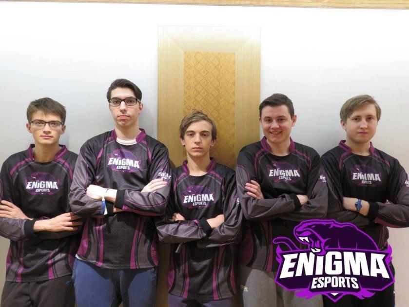 SenseiOrg's tweet image. #ThursdayThrowback
to October 2015 when we won our first LAN event at @polaris_gg GIGACON event under previous Org name Enigma Esports with the Roster:

@G2Caps @slyv3rlol @FortunateLoL @vANEZLoL @TrowenLoL