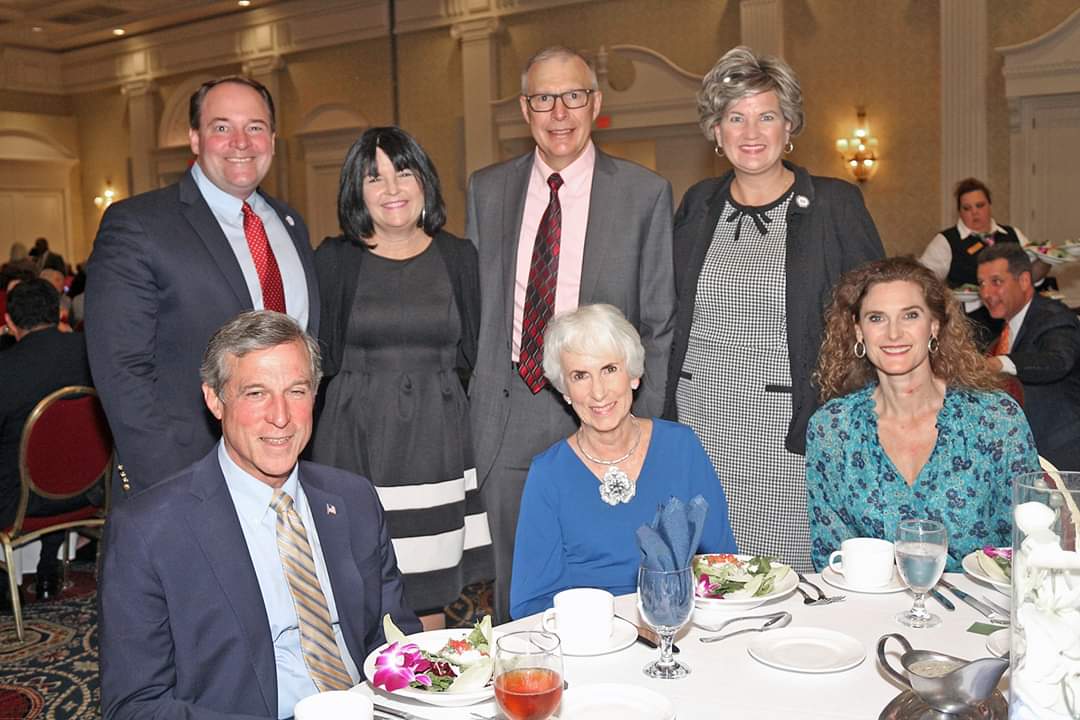 DEStateBoardEd's tweet image. Congratulations to Delaware’s 2020 State Teacher of the Year Rebecca Vitelli! We appreciate the work you do to support students in the @ColonialSDstrct Early Education Program and to discuss the importance of access to high-quality early childhood education.