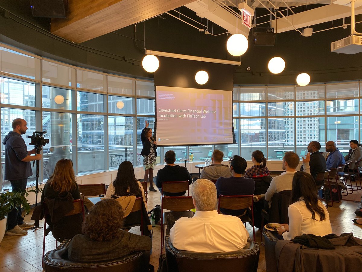 Yodlee's tweet photo. Having a great time at the @chicagoideas @ENVintel lab! Huge thanks to our #FinTechFriends for helping support our lab. Can't wait to hear the new ideas! #financialwellness #ChigagoIdeas https://t.co/WoAr66Fxqb