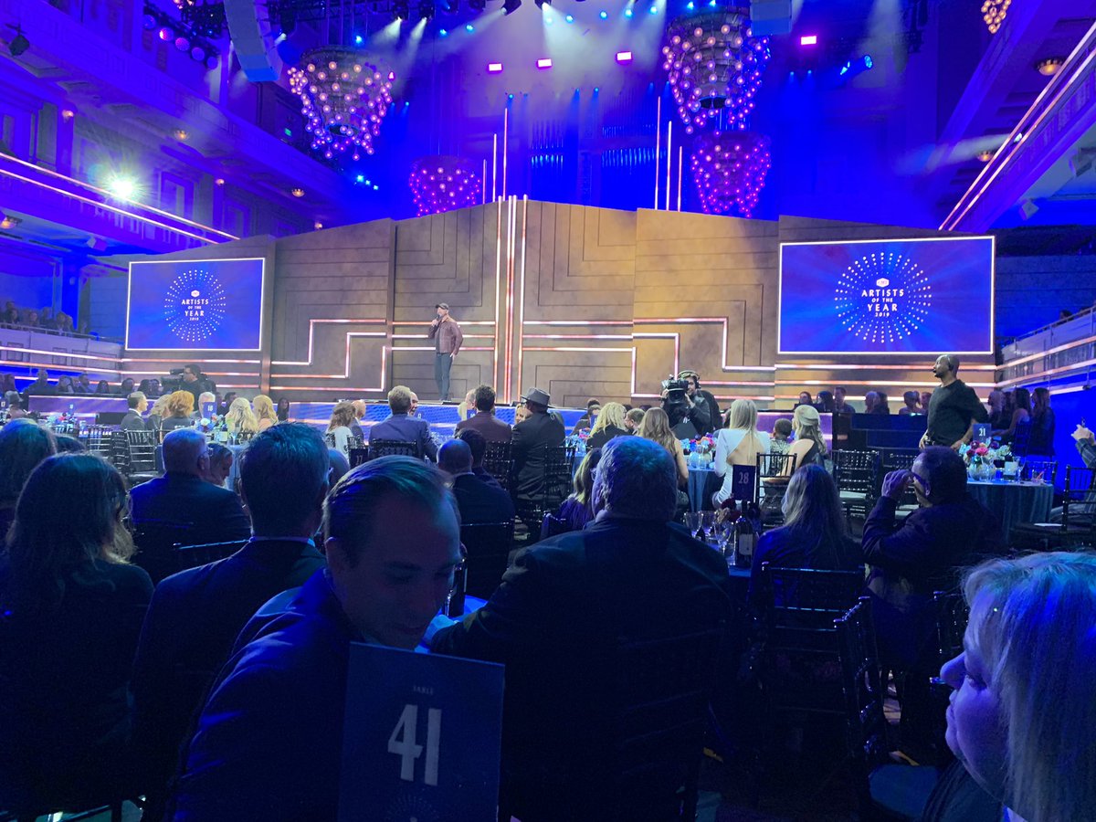 #CMTAOTY getting close! Reba is here already. Looking like a great show to come! <a href="/CMT/">CMT</a> <a href="/Viacom/">Viacom CBS</a>