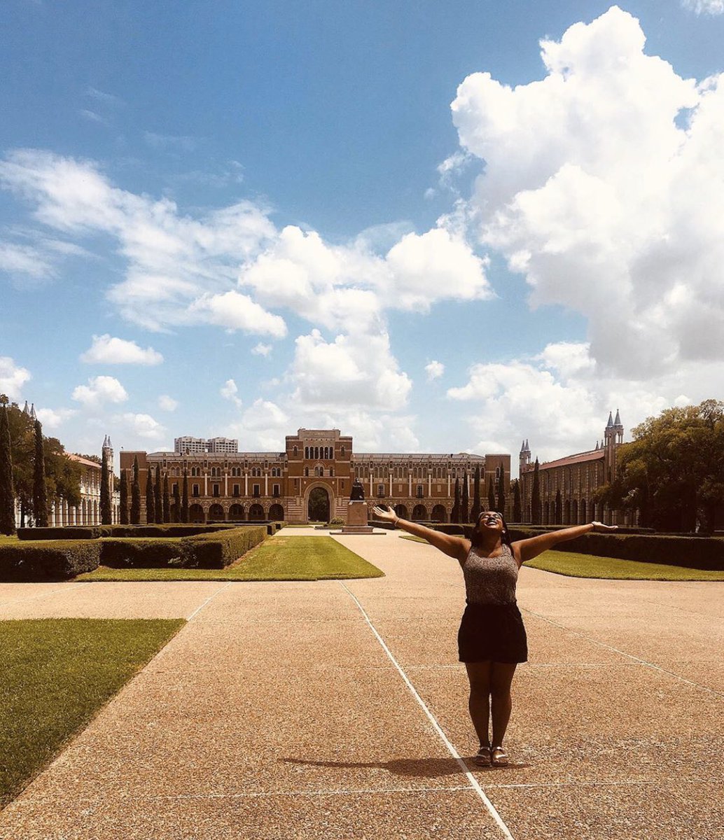 TrustedAid's tweet photo. Getting a #college education is an investment that will pay back for a lifetime. People with a college education make more #money, have better job opportunities, and develop lifelong learning #skills 📷:@RiceUniversity https://t.co/ckmBOxZ24w