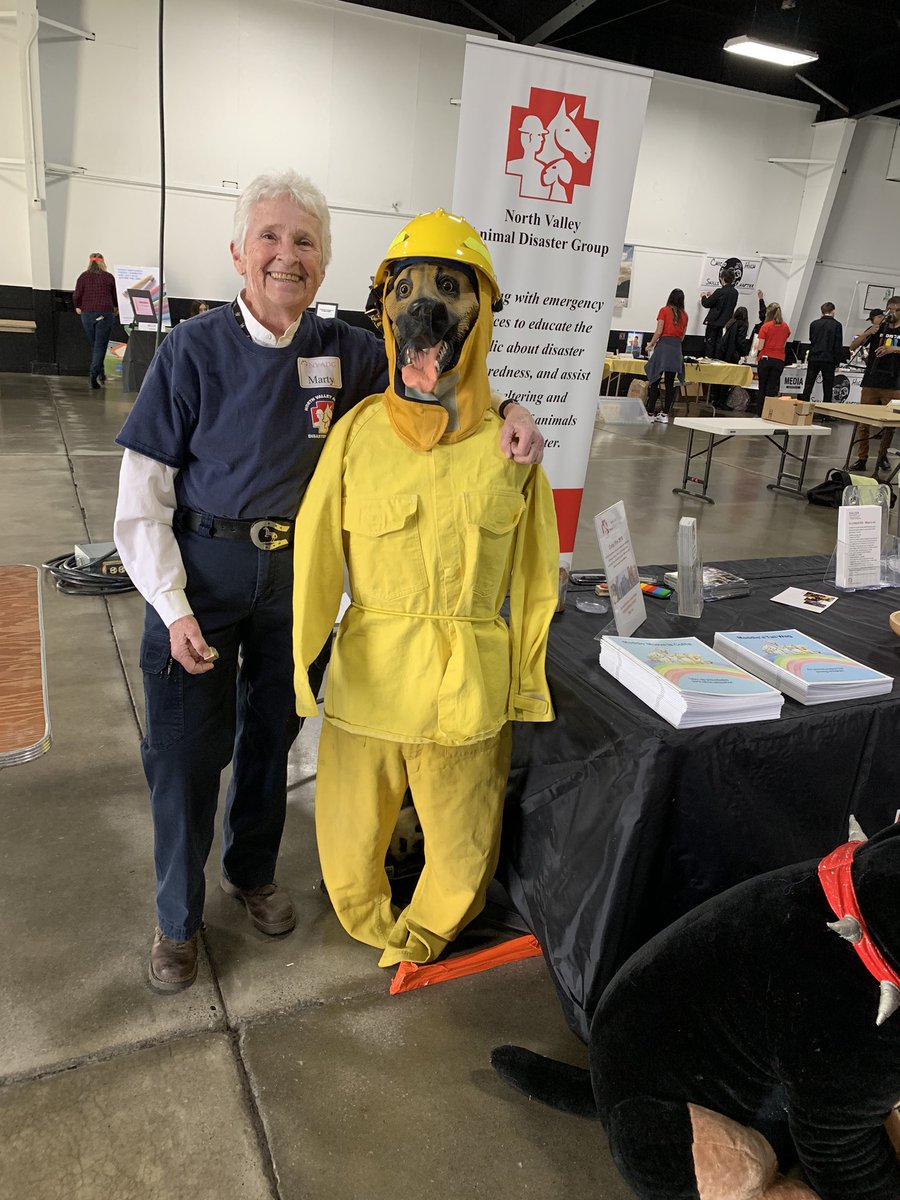 ExplorersFaire tweet media