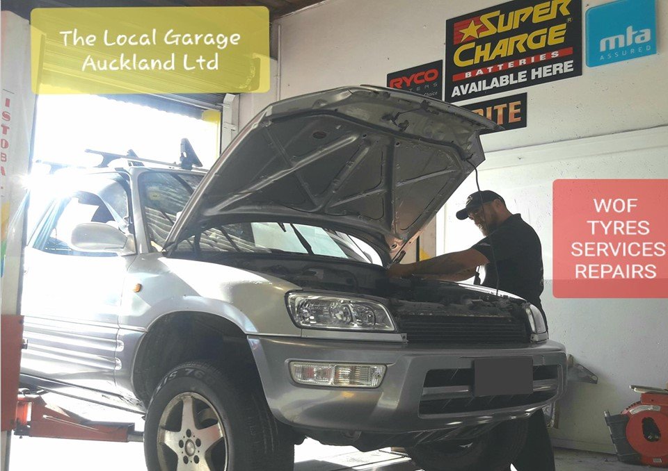 localgarageauck's tweet photo. Daz LOVES good coffee? Bring 1 in & get as much free advise out of him about your cars repairs as you can! #booknow #094422441 #freebatterycheck #qualityservicing #automotive #WOF #mechanic #tyres #carrepairsandservicing #honestmechanic #enginerebuilds #wwwlocalgarageauckconz https://t.co/GvtCYCX3jT