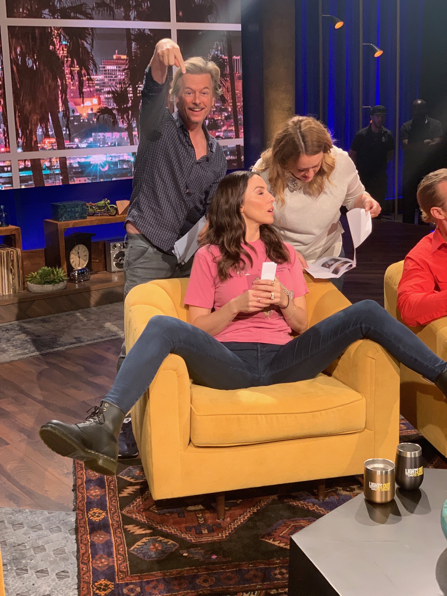 klynke færge Omvendt David Spade on Twitter: "Join the chaos on @LightsOut w @diplo and @thomaslennon and @WhitneyCummings https://t.co/zUOFU7RlnY" / Twitter klynke færge Omvendt David Spade on Twitter: "Join the chaos on @LightsOut w @diplo and @thomaslennon and @WhitneyCummings https://t.co/zUOFU7RlnY" / Twitter
