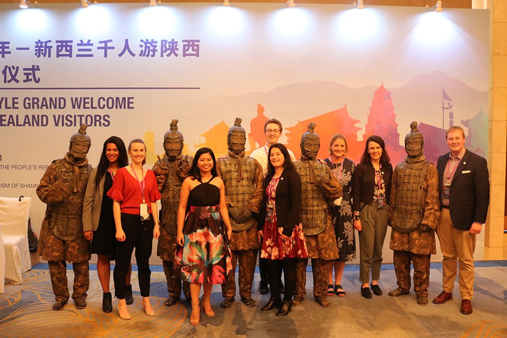 asianewzealand's tweet photo. Have you heard? The Asia New Zealand Foundation's Leadership Network is open for applications! Join some of New Zealand's best and brightest and learn about how to thrive in Asia. Check out all the info and get into it: https://t.co/Y6Y1dRv5Zh #ThinkAsia #asiaNZleadership https://t.co/yPkazVC2zk