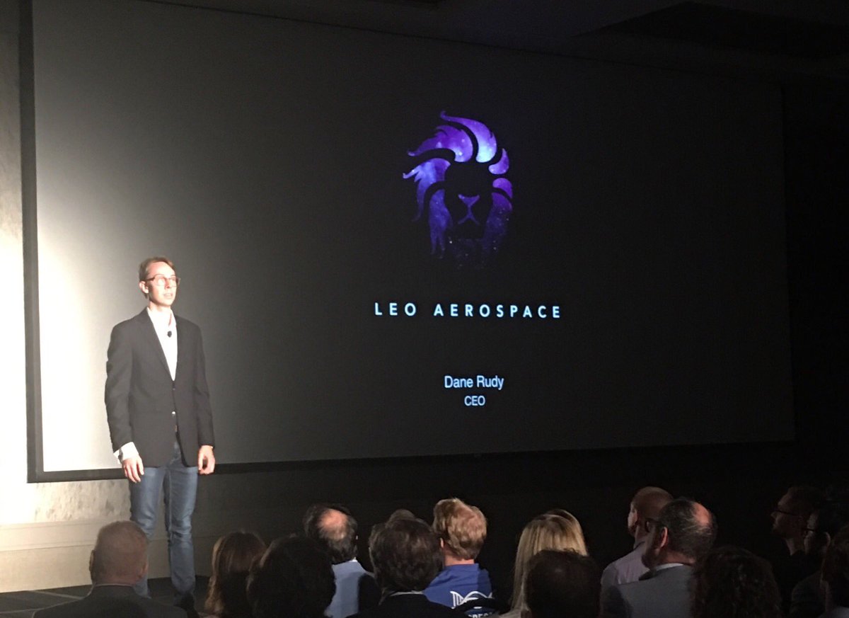 IET_SoCal's tweet photo. Great pitch from @leoaerospace for their #REGULUS microsatellitte launch service applications at #TSDemoDay  #techstarsstarburst. On-demand, low-cost, Mobile-deployed where needed https://t.co/FzFYfW30wk