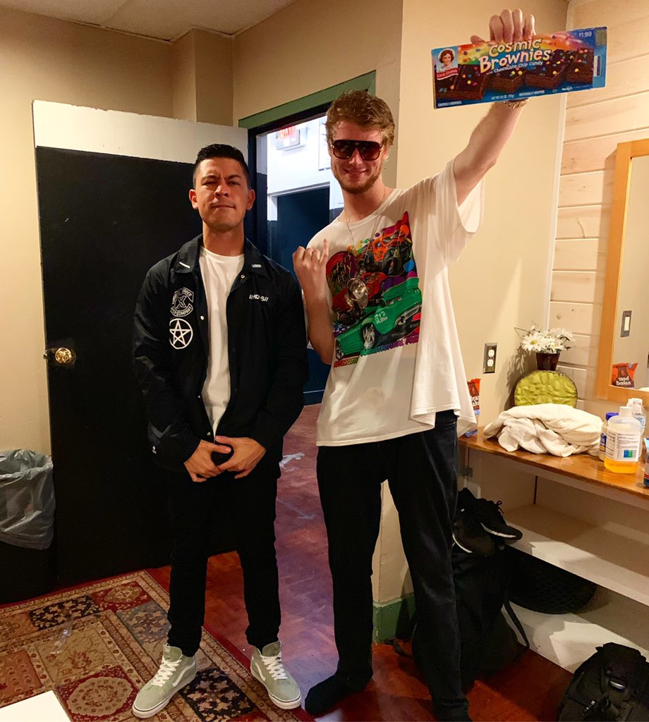 me and Noel looking like college roommates on their first day boutta go acquire some pussy and fist fight ppl over sports teams