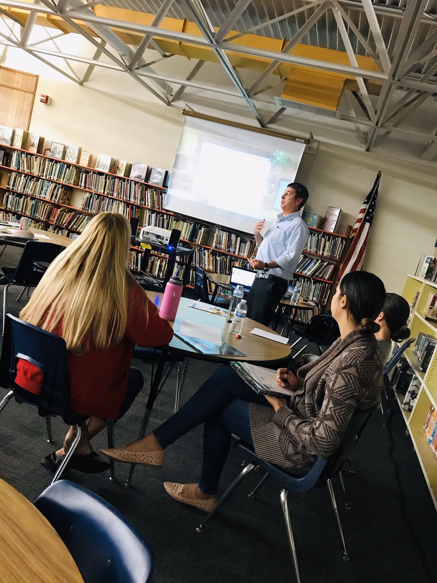 ImperialEagles's tweet image. Great Math PD by @Flores2_Teacher today! #teacherslearning
