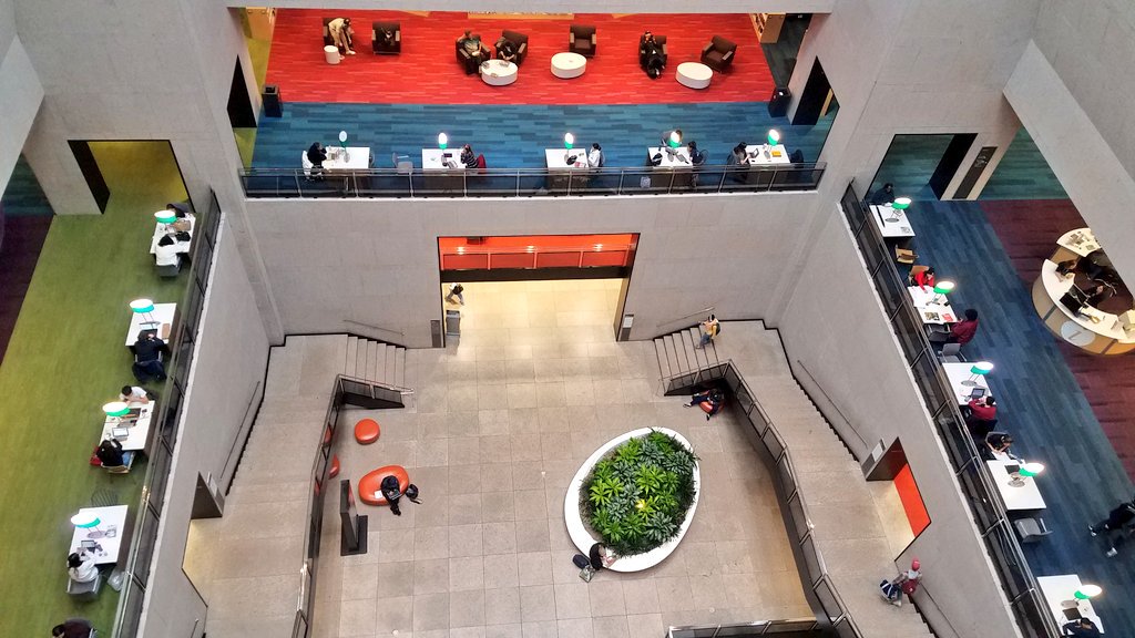 kdlucas04's tweet photo. #DocumentationDay for the @DoITBoston #CitywideAnalyticsTeam means that @BPLBoston was our #todaysoffice. And by that, I mean the KBL...+ the rafters. #CivicData https://t.co/IQNSGcOzZU