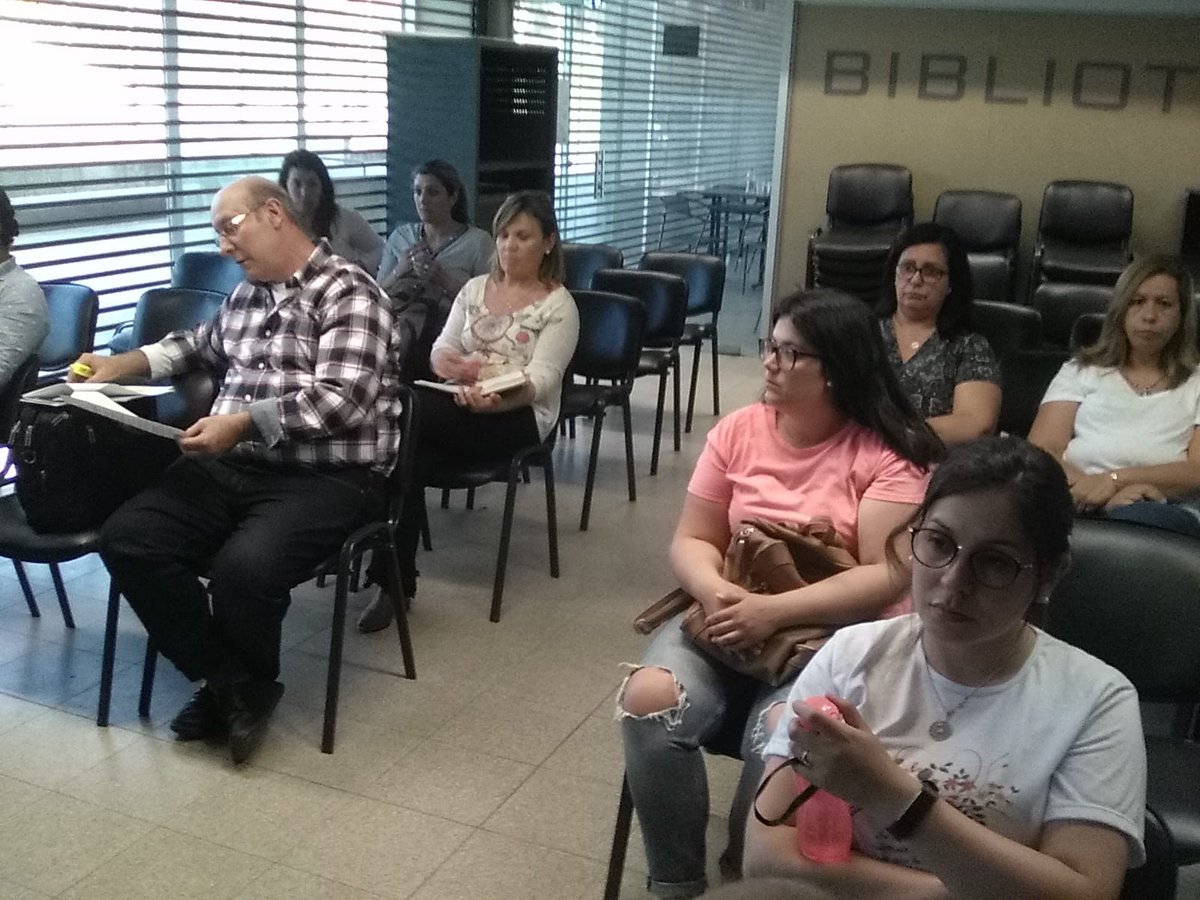liceo7rivera's tweet photo. Actividad en nuestro liceo del DIE Taller de prevención de suicidios ENLACES CON LA VIDA @liceo7rivera @ces_Uruguay @ANEP_Uruguay https://t.co/cVMNSwmLdg
