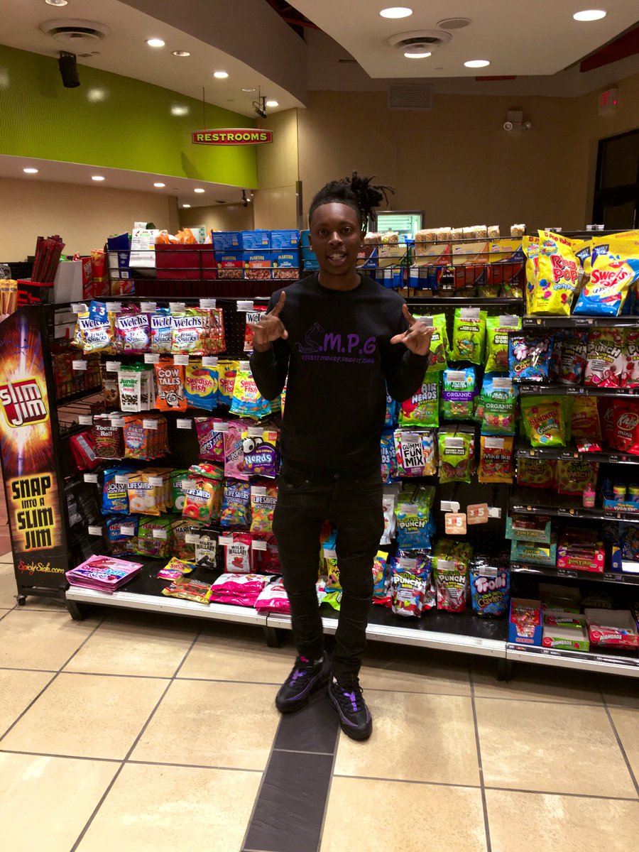 finnesse_kid's tweet image. I’m big homie yea I got rank 💪🏾😈 #FreeFed ❤️