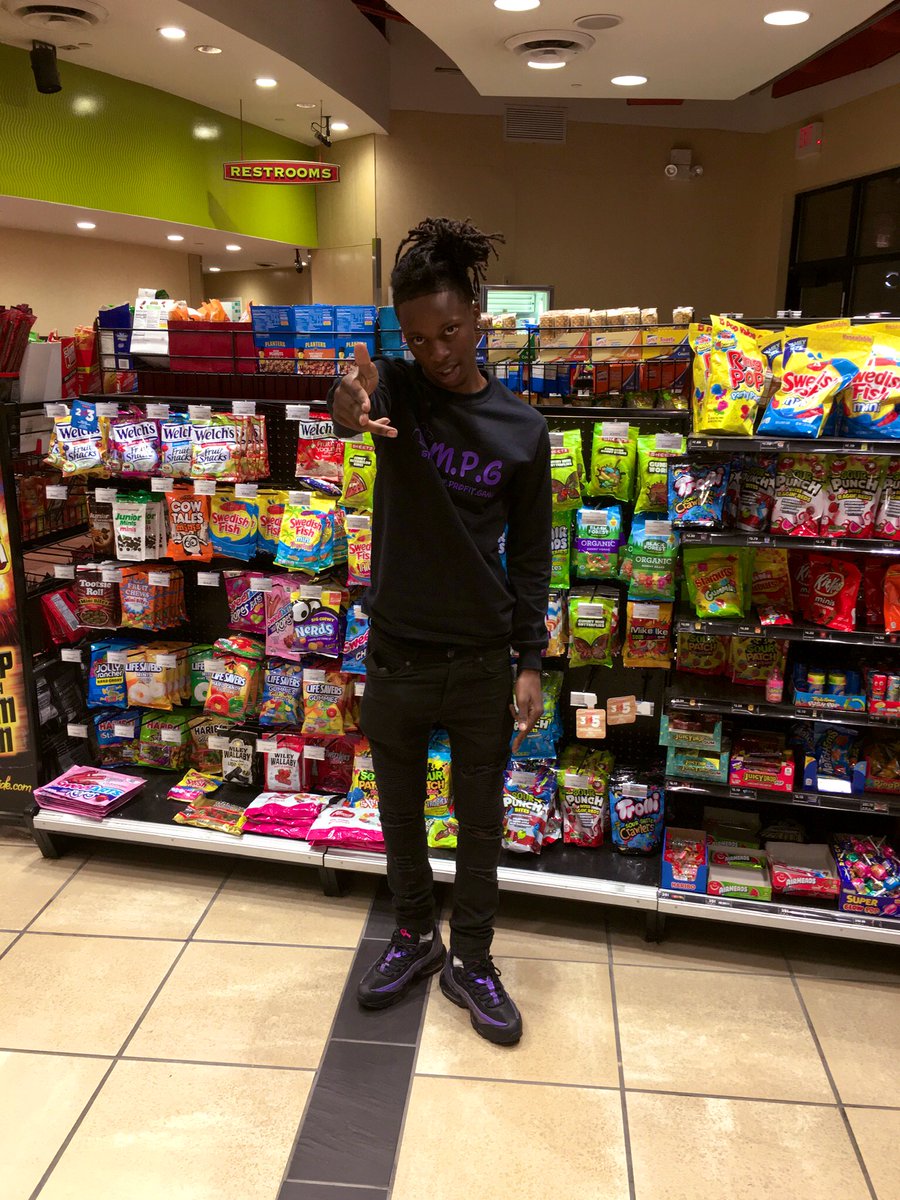 finnesse_kid's tweet image. I’m big homie yea I got rank 💪🏾😈 #FreeFed ❤️