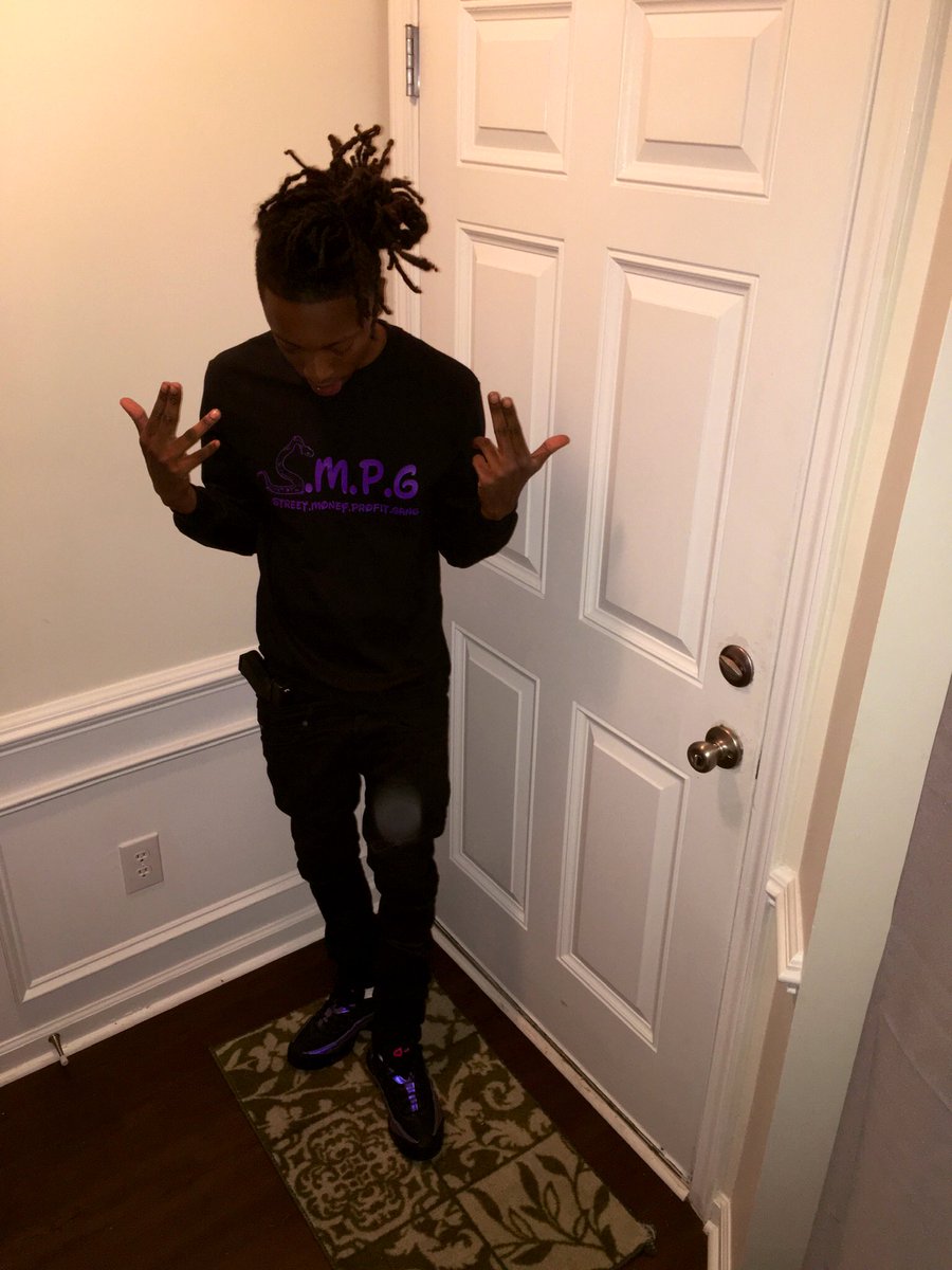 finnesse_kid's tweet image. I’m big homie yea I got rank 💪🏾😈 #FreeFed ❤️