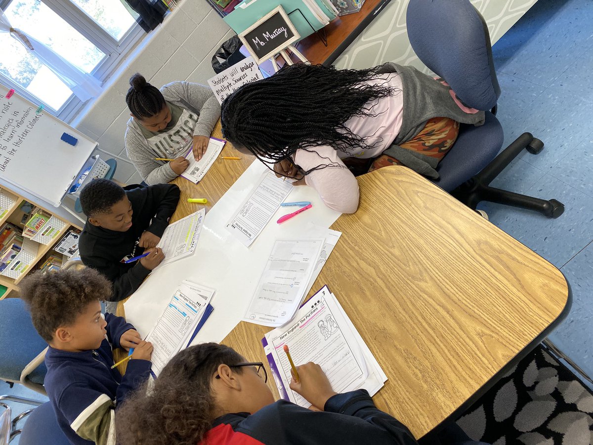 MsMurrayNTES's tweet photo. These 5th graders were working so hard at reading multiple sources about the Thirteen Colonies. They then synthesized all the information that they learned about in order to create an AVID one pager on their specific Colonial Region! Which Colonial region would you join???? 🌎 https://t.co/M6pIg4SNK0