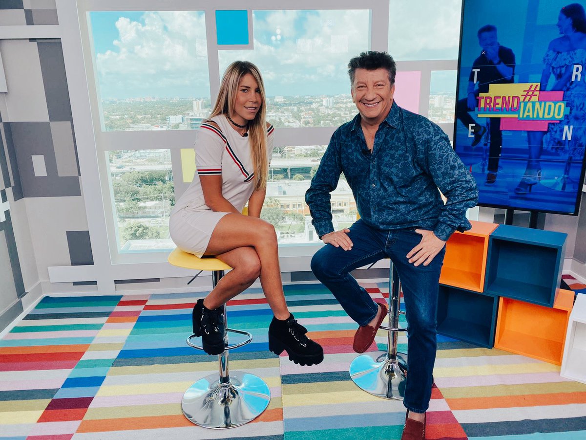 Barbiebronceadora tweet media