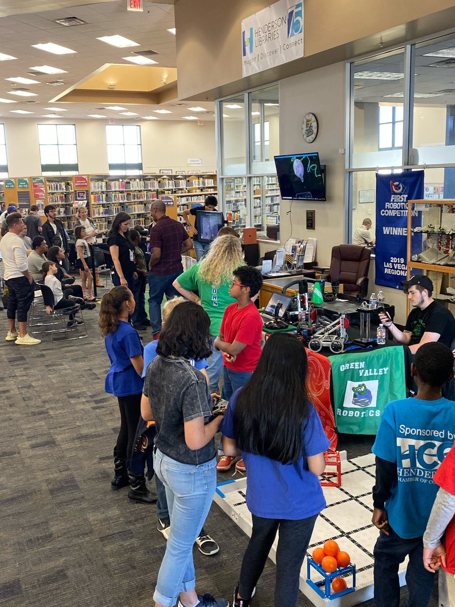 BlockchainsInc's tweet photo. Last week, Blockchains' @senaloyd gave a presentation about #blockchain to the attendees of Henderson Libraries' Future Fair. #Nevada is a tech-forward state! https://t.co/0iWMp52Kkv