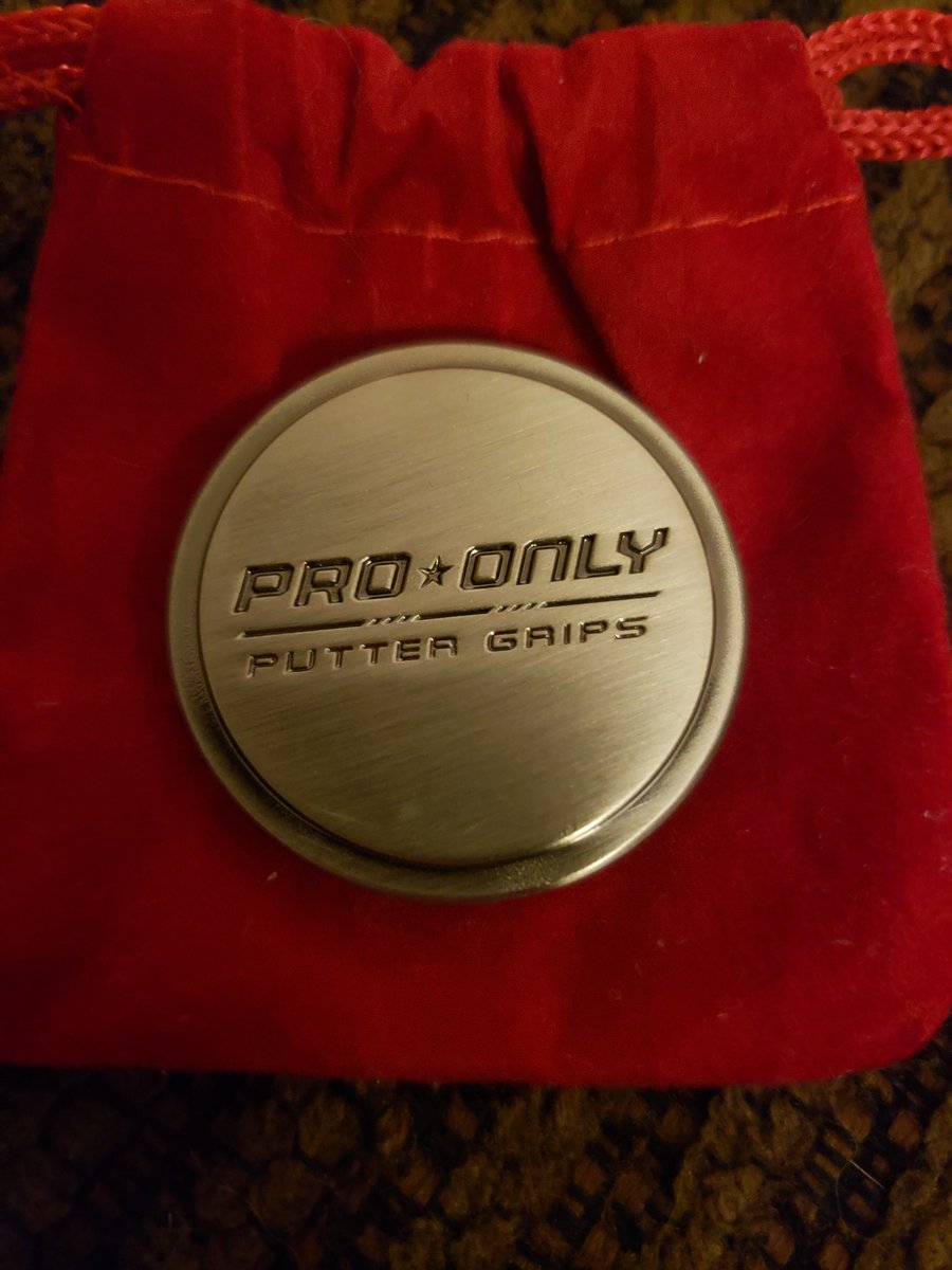 datdudejmoney10's tweet image. @golfpridegrips thank you for the new ball marker #ProOnly