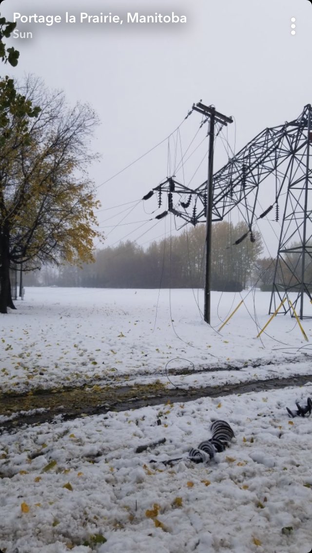 Smileybarbjack's tweet photo. After 111 hours with no Hydro ITS BACK ON! #Thanks to #mbhydro and all the other Utilities for the hard work in unreal conditions!! I will always remember birthday 57!! I never thought I could enjoy washing dishes or laundry so much!! 😂😂 #mbstorm #Thankful https://t.co/I7qYoF8m6K