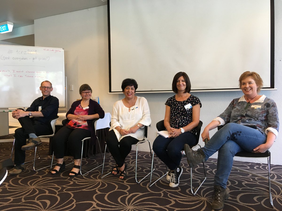 TechCommNZ's tweet image. We’re lucky to have some awesome #expert panellists today! Left to right: Matt Armstrong, Rebecca Officer, Shanthini Govindasamy, Tanya Taylor, and Emma Harding,😎 #tcnz2019