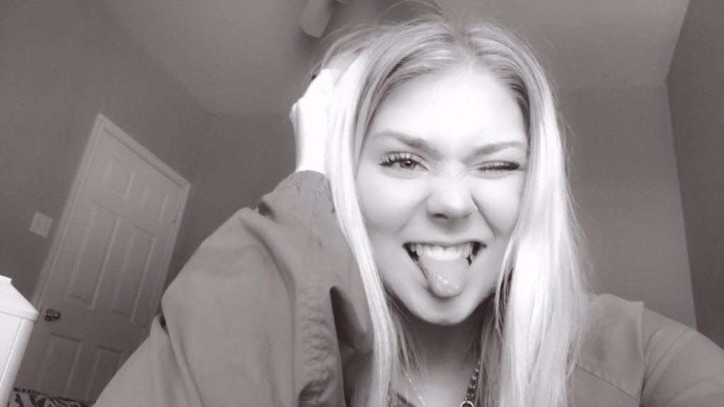 kesslieshaye's tweet photo. twitter hates me so what more a perfect opportunity to post these https://t.co/TVY79YguxZ