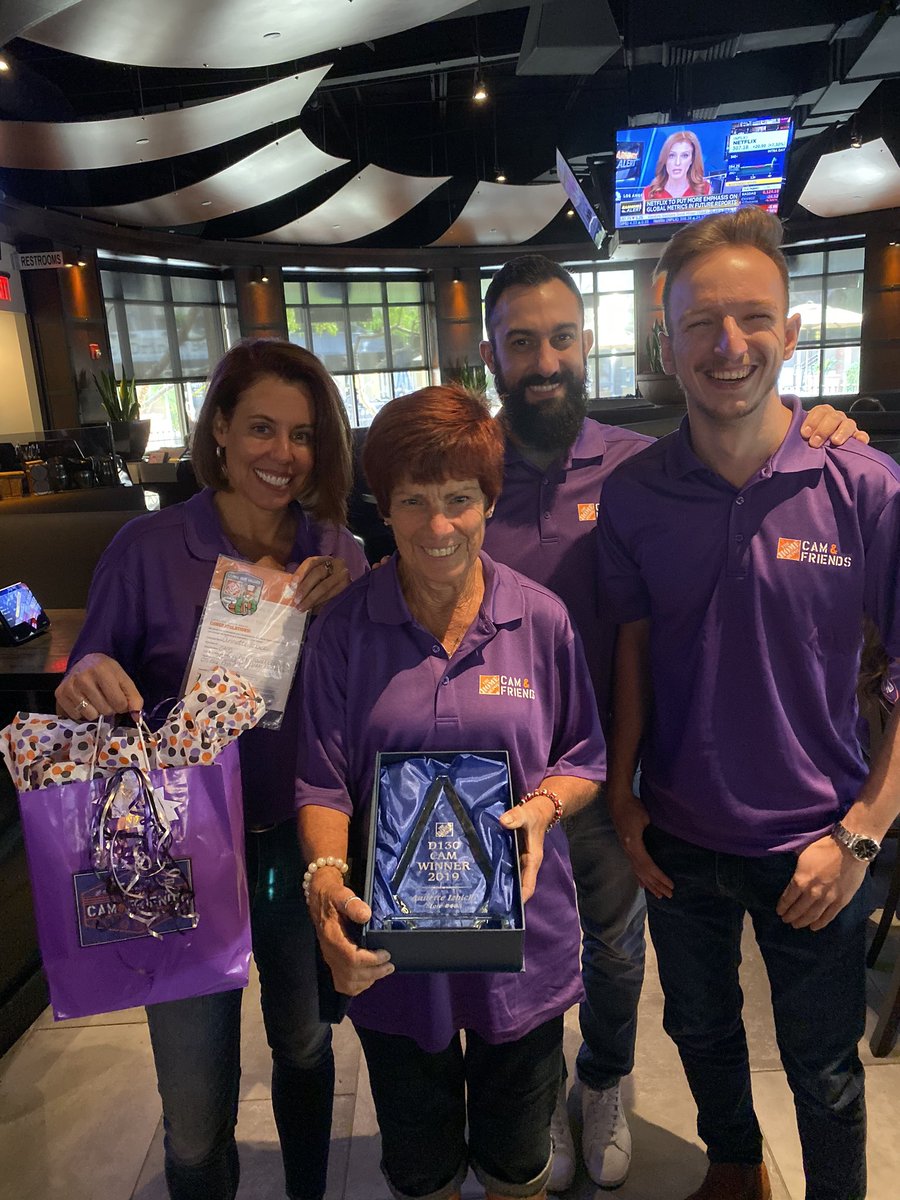 Congrats to Annette, our 2019 District CAM Event winner! We had such a great time celebrating with her and the other store winners! #DistrictWinner #D130Driven