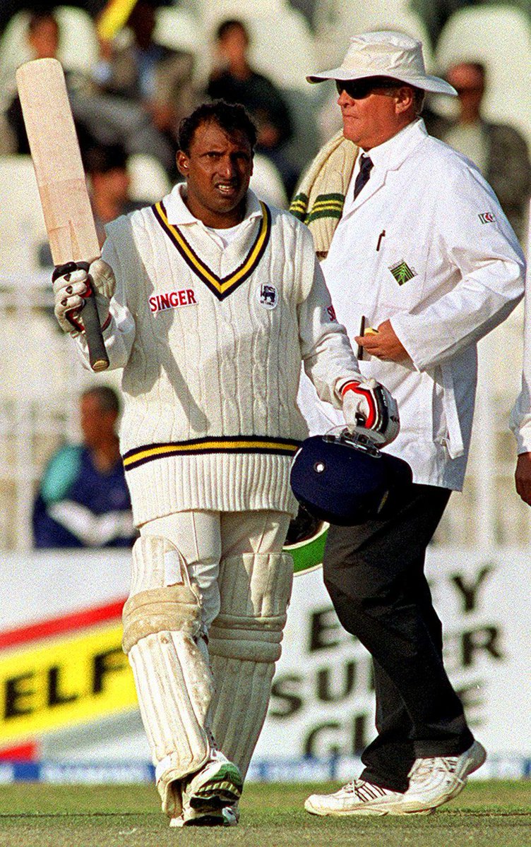 By the time Aravinda decided to hang up his boots in 2003, he had an array of batting records, just as he had his array of strokes to score them in his career. Scored 6,361 Test runs @ avg of 42.97, including 20 s Scored 9,284 ODI runs @ avg of 34.90, including 11 s