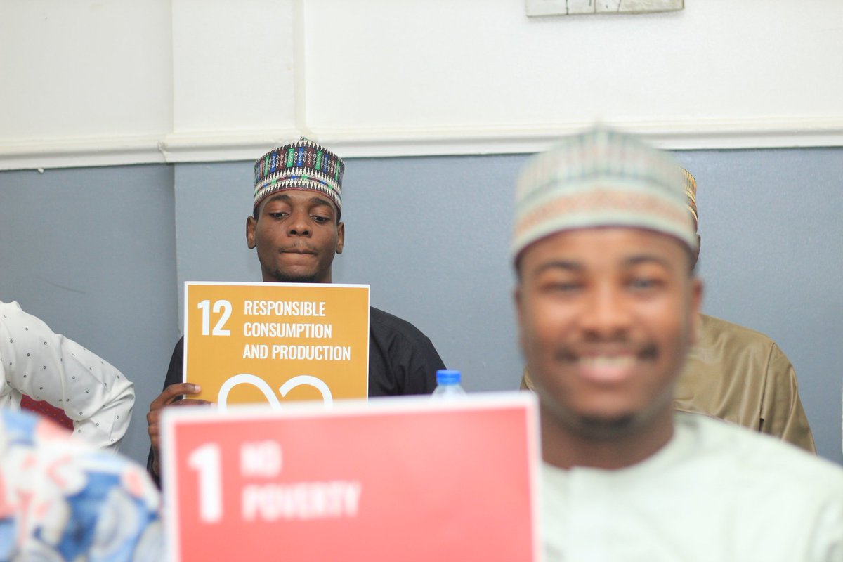 Xhallum's tweet photo. We are changing the face of the future creating a new space for your voice to count! We are not here to partake. We are here to take over and Create impact. @UNICEF @Club17AfricaNG 2019 FELLOWS...
@TheWorldsLesson 
@UNICEFEducation 
@ossap_sdgs 
@RoseKeffas_G 
@DrMinaOgbanga https://t.co/ZZ7VrBXLTQ