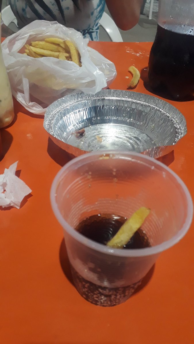 NetoEdil's tweet image. Só a Gaby pra fazer isso mermo kkk🤦‍♂️