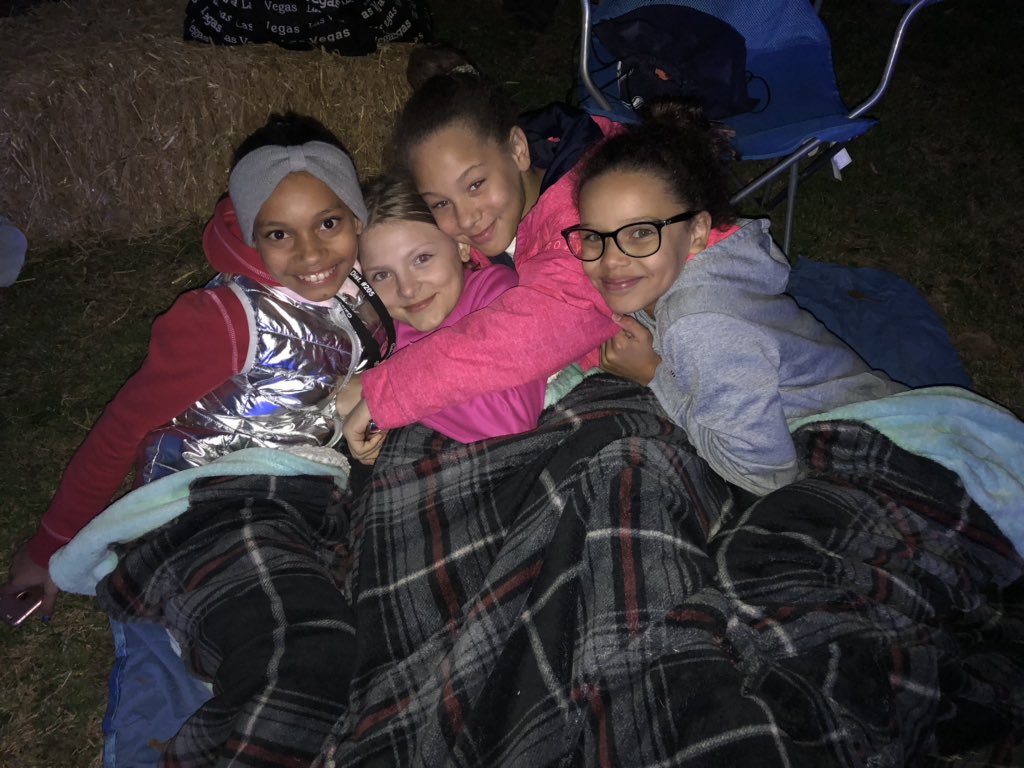 tchrfriend39's tweet photo. More pics from Movie Night! We had a blast!! @CJHSBlueStreaks https://t.co/AZwAsAilZS