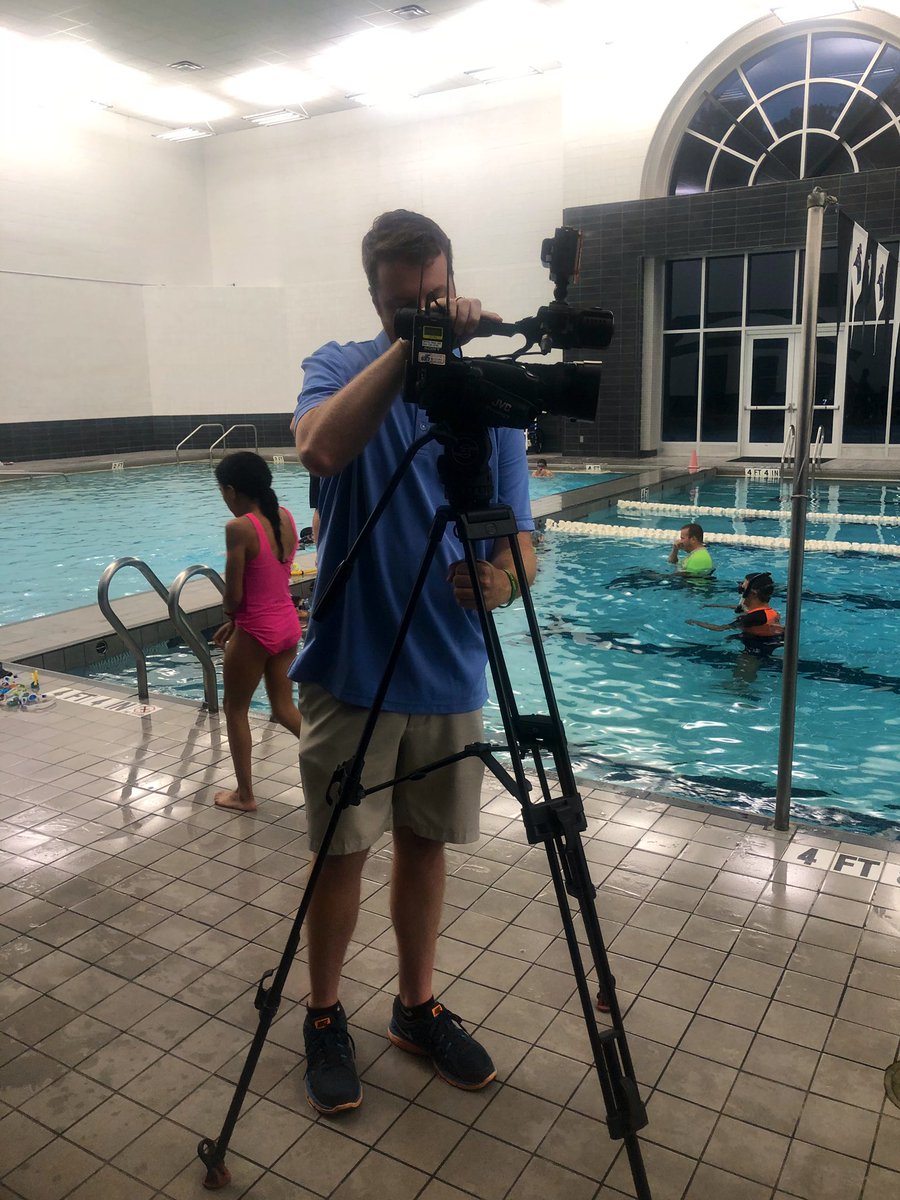 horrycountypd's tweet photo. Thank you to @wpdeabc15โs @DanFanning843 for stopping by the #HCPD Junior Lifeguard Program this evening! ๐
Water incidents are highly preventable, and this training is just one way weโre working to stop them. ๐
Trained swimmers are safe swimmers!๐โโ๏ธ #StaySafe #NewsPartners https://t.co/aaZAtZ4hjF