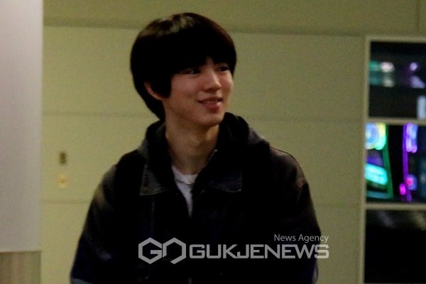 준환이 기사사진ㅠㅠㅠㅠㅠㅠㅠ 엄청 많아ㅠㅠㅠㅠㅠㅠ 아 행복해💕💕💕

출처 gukjenews.com/news/articleVi…