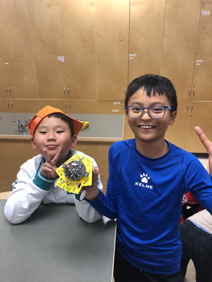 wolfcreekint's tweet photo. Students from Dongfengdong Primary complete their STEM workshop with assistance from the Lacombe Robotics Club and @LCHS_Rams during their time in the Wolf Creek International Learning Program #wcilp Thanks to Steve Schultz and the school! @WCPS72 #StudyInAlberta #ceg3 #Lacombe https://t.co/MYYQRnn2ty