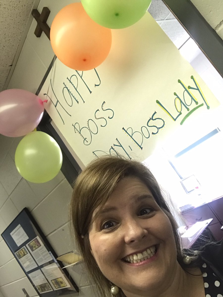 jenndavid14's tweet photo. I love my job! #BossDay https://t.co/tfhJPSEcck