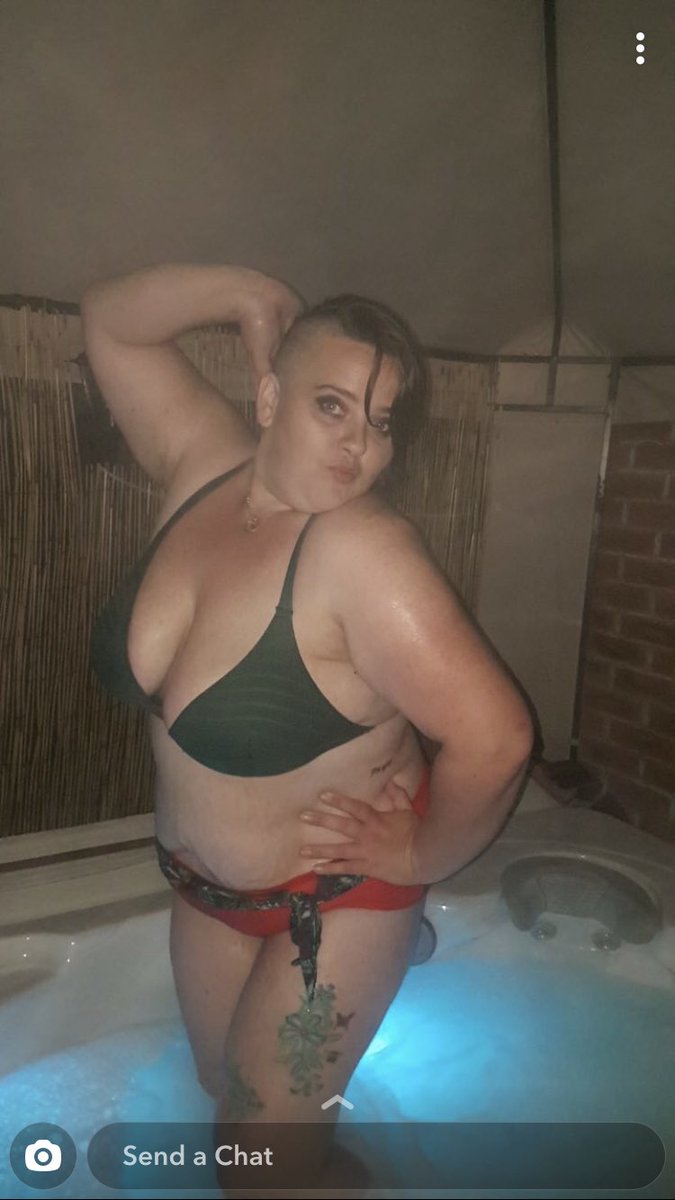 woohooitsjess's tweet photo. One mind one body one skin! Time to start loving what you’ve got people #curvywomen #curvesarebeautiful #LoveYourself #wornwithconfidence #bodypositivty #noshame #ThickthighsSaveLives #ThickWomen #thic #positiveenergy #gotitflauntit #strong #strongwomen https://t.co/sVsFXBdWls
