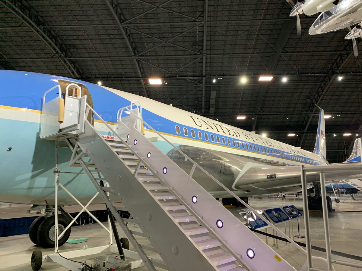 radu_teo's tweet photo. #MICRO52 ends with bonus excursion to the US Air Force Museum. @WrightPattAFB @MicroArchConf https://t.co/RNeJ2R99Yx