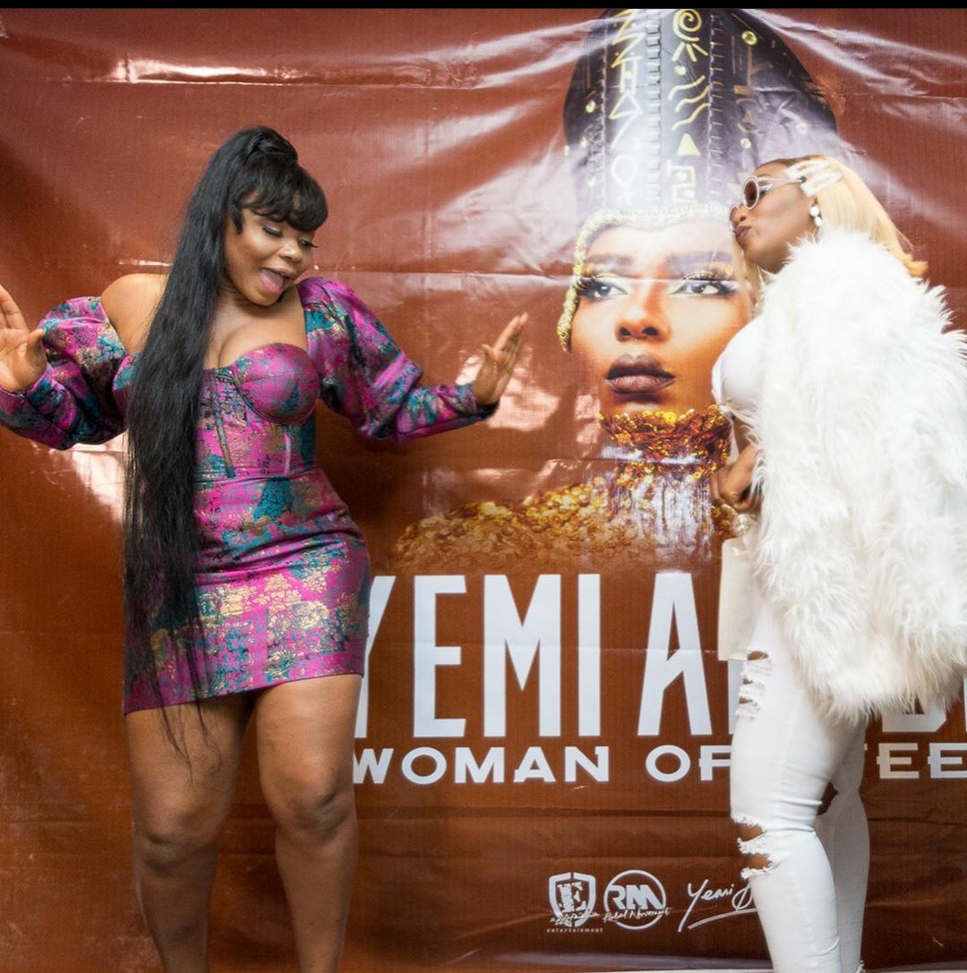 anyikopr's tweet photo. Two queens
@yemialadee x @VICTORIA_KIMANI during the #WosAlbum Launch at the @bluedoorke https://t.co/yjGeA8q9wG