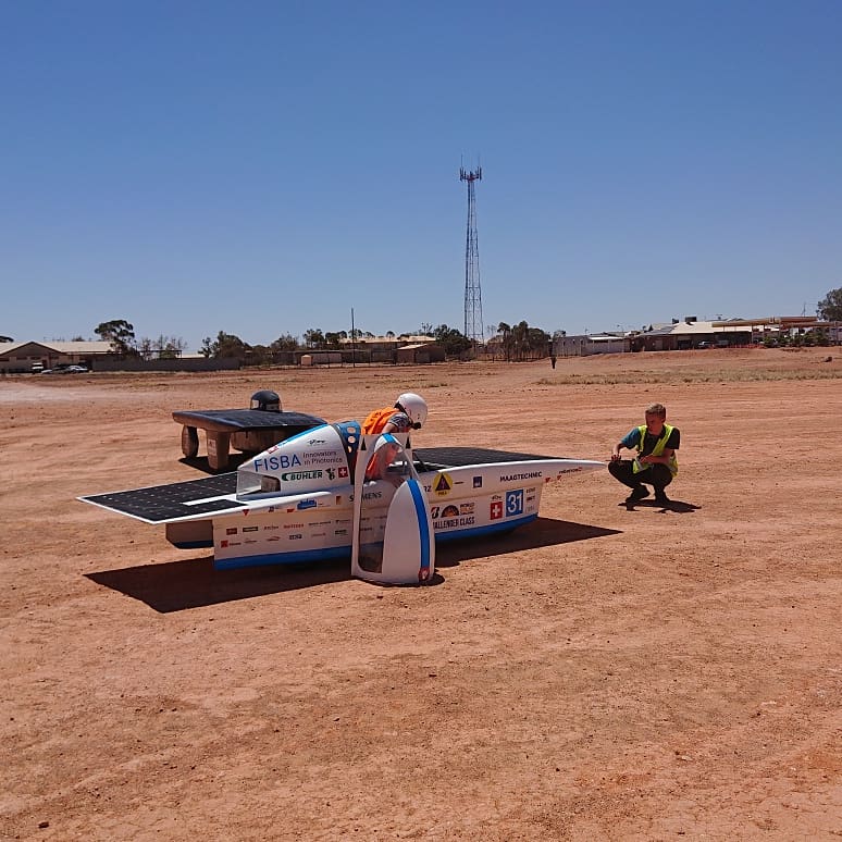 SERdotCH's tweet image. Another control stop in the books! 

Control Stop 7 - Coober Pedy✅
We've overcome already 2178km!
#BWSC19
@WorldSolarChlg