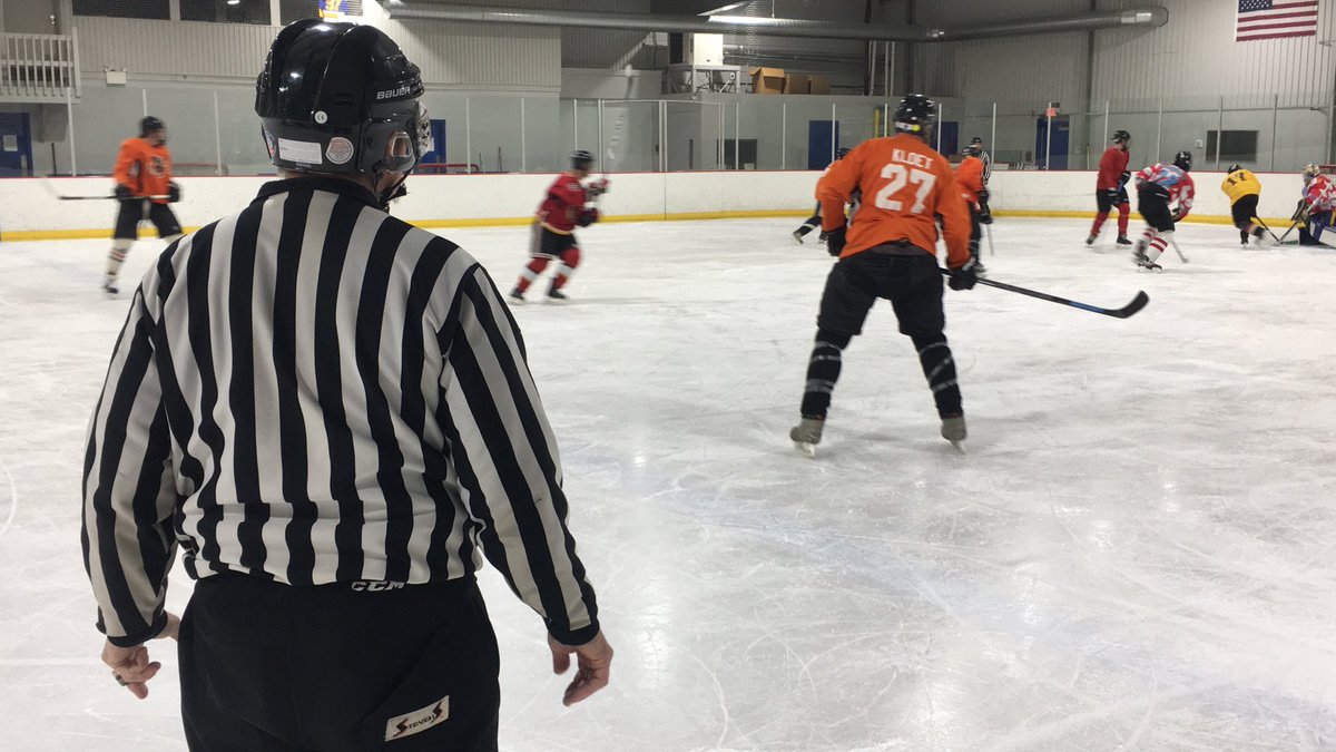 HankFox29's tweet photo. Hockey officials get the razzberry more than the others.. tonight was no different. It’s Officials Appreciation Week! Friday #hankstake @FOX29philly https://t.co/5ZokSWiCeI