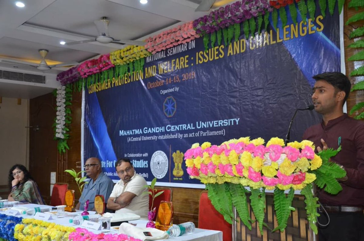 PallavSrivast1's tweet photo. Department of Sociology

A National Presentation on Consumer Protection And Welfare :Issue And Challenges

Presenting on this topic made me aware about many things .@SMgcub @dineshvyas90 @GSIPSA @MGCUBihar @HRDMinistry @PMOIndia  #LandForMGCUB https://t.co/Z9XvmDMxI5