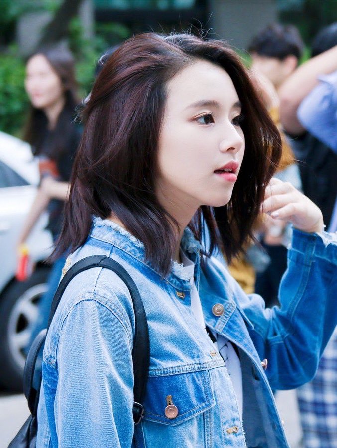 chaengfiles's tweet photo. prettiest side profiles in the industry https://t.co/ARTebQRaZ7