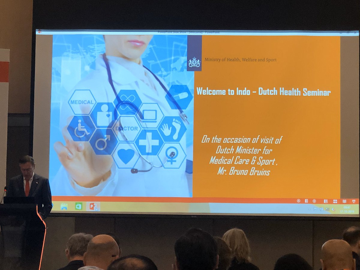 M_Steinbuch's tweet photo. Start of the health track with a opening speech of minister Bruins @MinVWS #NLINDIA https://t.co/jcNxTBoQ8a
