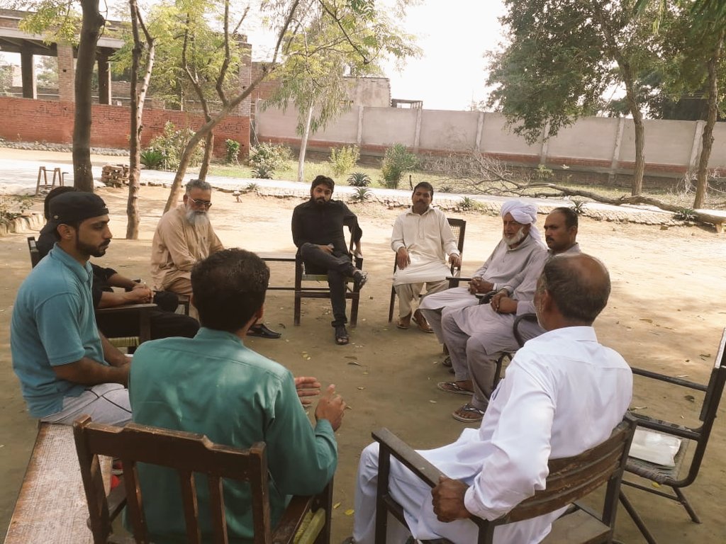 CgnTacs's tweet photo. Monthly meeting with kakran mohalla committee sialkot organised by sudhaar society sialkot #CGN #TACS @M_Sameer_Khan_
@MehnazAkberAziz https://t.co/D4CPYGRDWh