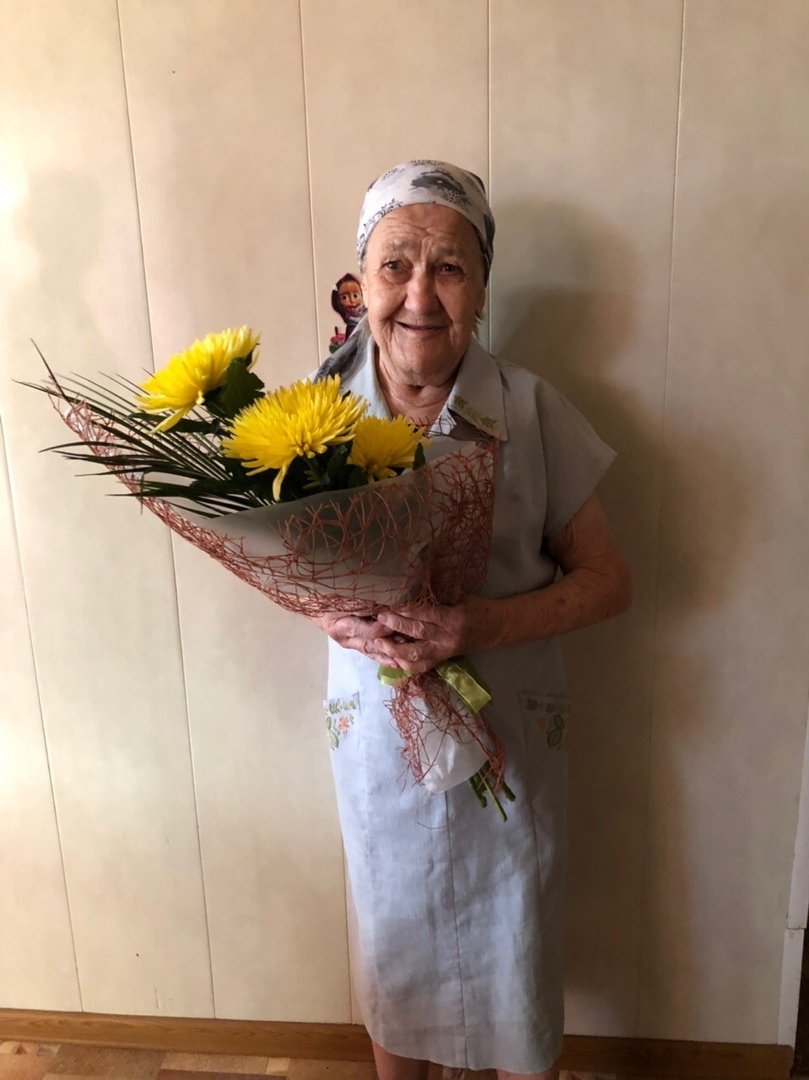 🎊90🎉!!! ЮБИЛЕЙ!!!
Администрация и
Совет ветеранов от всей души поздравляют с 90-летием ветерана ВОВ
Сиротину Капиталину Яковлевну!