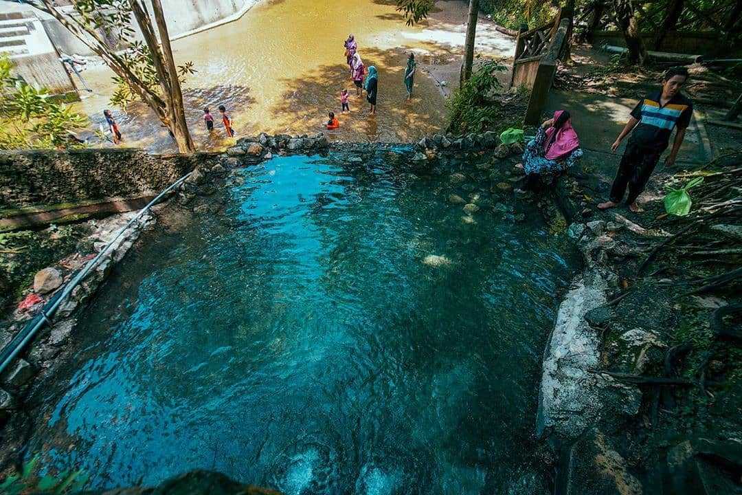 Lokalocal On Twitter Beautiful Has Anyone Else Been To This Hot Spring Discovery Terengganu Kolam Air Panas La Terengganu Visitmalaysia2020 Malaysiatrulyasia Https T Co Iiwo7ado3l Twitter
