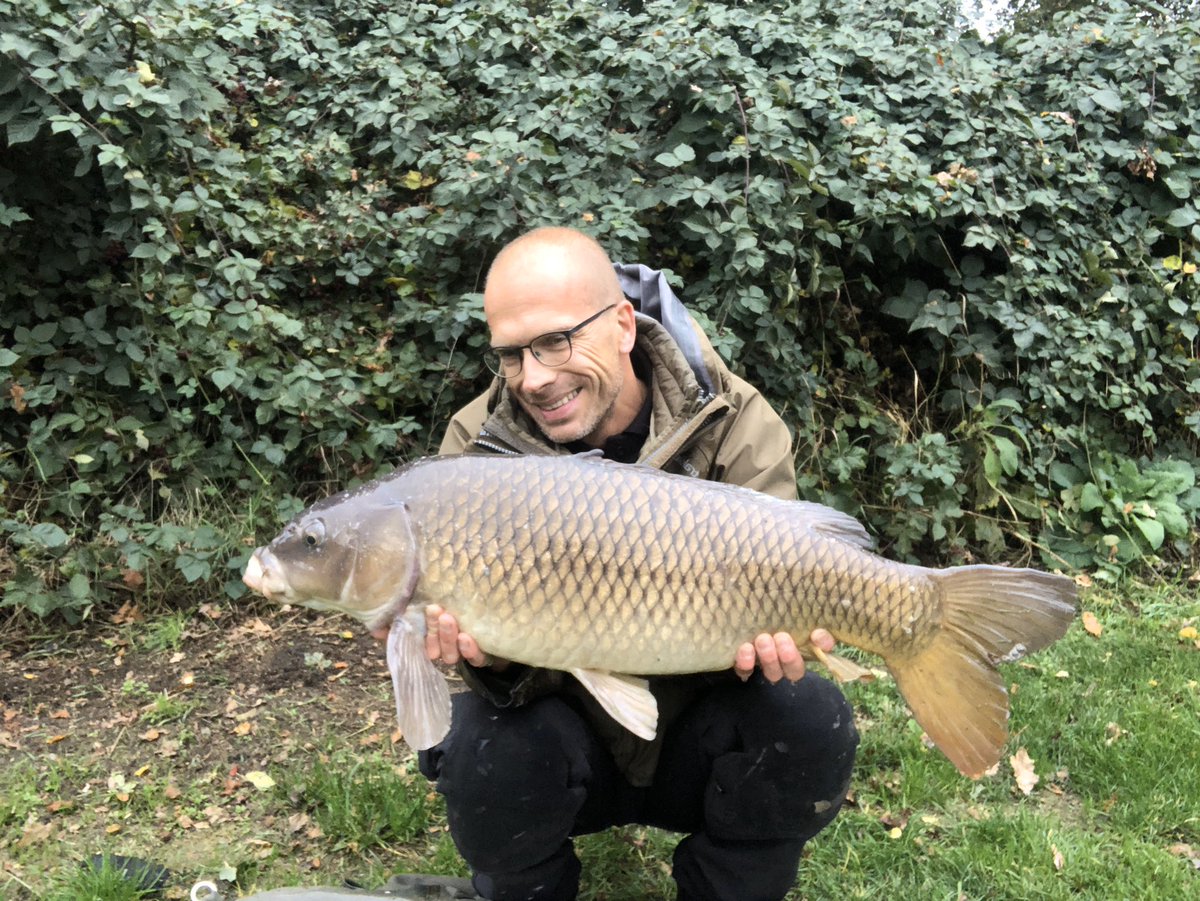 baitserviceshop's tweet photo. Woensdagavond, struinavond!
Slechts met een hengel, net en wat aas op pad kan erg lonend zijn.
Deze schub verraadde zijn aanwezigheid en binnen enkele minuten lag hij in het net.

#BaitServiceShop
#SpicyTuna
#Struinendvissen

https://t.co/qD4BBH1z3o https://t.co/NG6Maqt35I