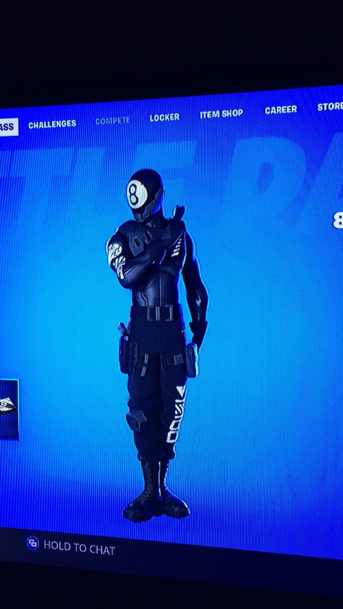 SnowNull's tweet image. The hell was epic games going for on this character