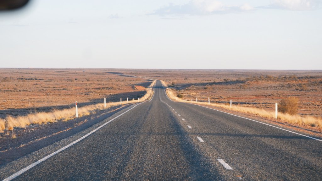 ArdinglySolar's tweet image. Good morning! We are back on the road. 2 days left of the World Solar challenge for us. #BWSC19 #solarcar