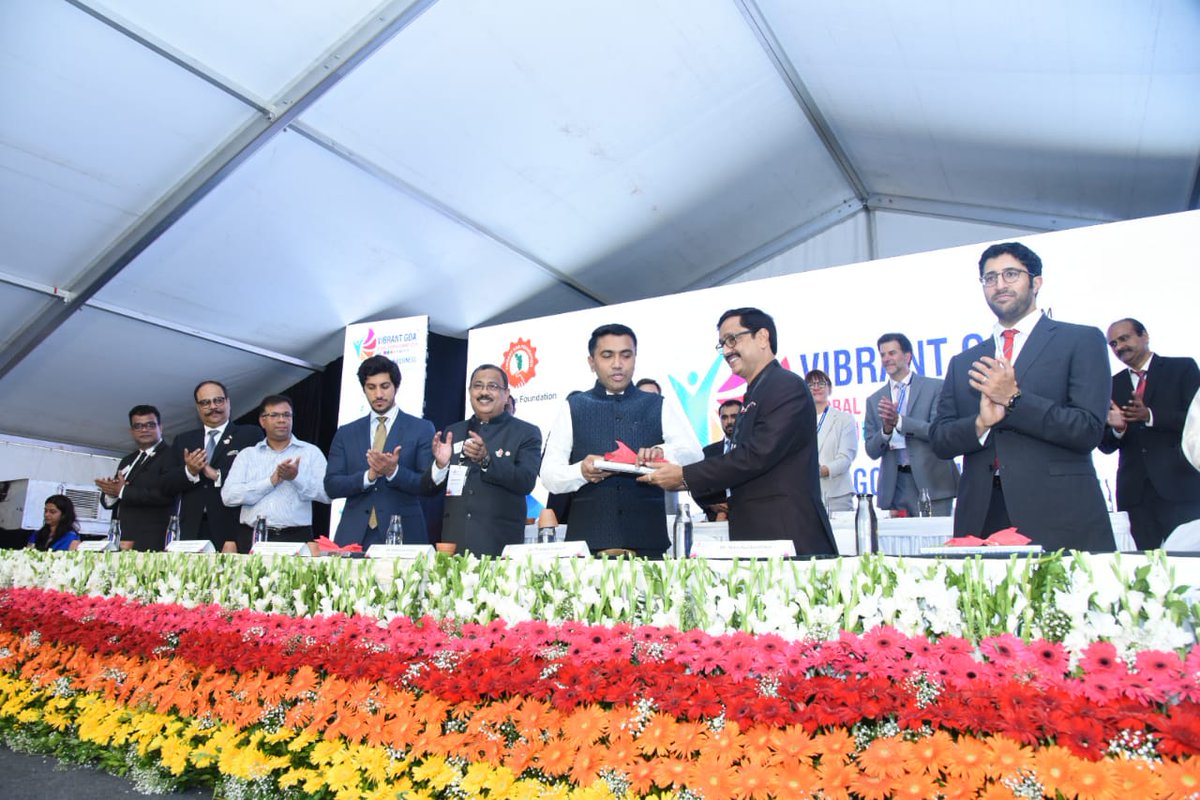 Goa is a place with sea of investment opportunities with the young and dynamic Chief Minister <a href="/DrPramodPSawant/">Dr. Pramod Sawant</a> at the helm of affairs, says Vibrant Goa Foundation Chairman Rajkumar Kamat during <a href="/GoaVibrant/">Vibrant Goa Global Expo and Summit 2019</a> inauguration.  #Goa #NEWS <a href="/VibrantGoa/">Vibrant Goa Global Expo & Summit</a>