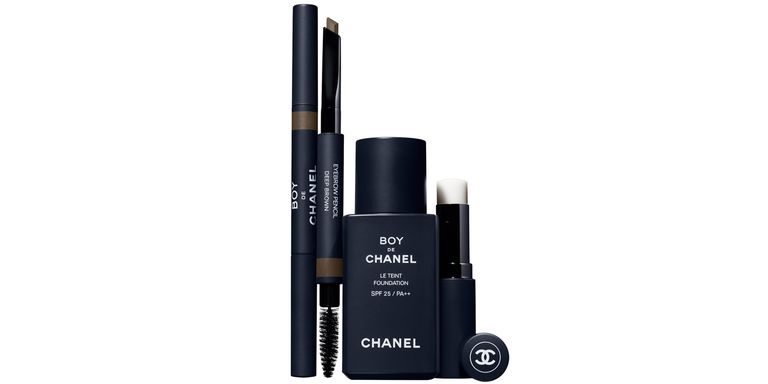 _GANDAGANDA_'s tweet photo. #GDGDReport เมกอัพไลน์สำหรับผู้ชายเป็นครั้งแรก BOY DE @CHANEL
Boy de Chanel Le Teint Foundation SPF 25 PA++ รองพื้น 4 เฉดสี ช่วยให้สีผิวสม่ำเสมอเรียบเนียน
Boy de Chanel Le Baume Lèvres ลิปบาล์มให้ชุ่มชื่นแต่ไม่มันเงา
Boy de Chanel Eyebrow Pencil ดินสอเขียนคิ้ว 4 เฉดสี
อยากลอง! https://t.co/XVT8VeS3WX