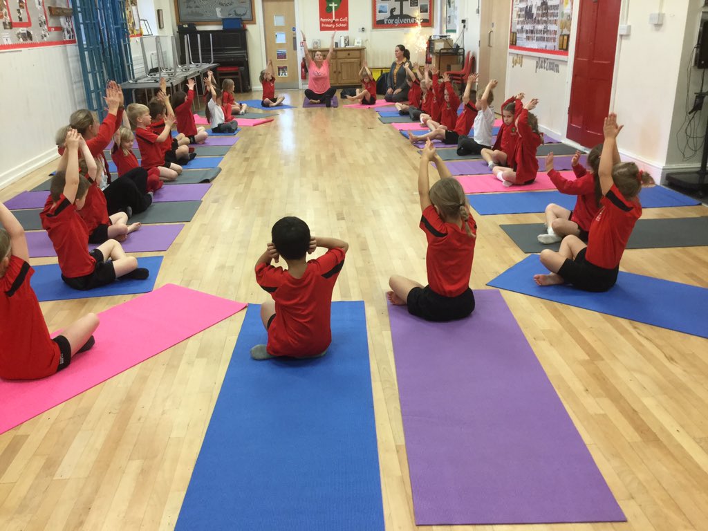 Pennington_2016's tweet photo. #yokids yoga session for year 1 this morning π#yoga https://t.co/HlyxK6GIhV